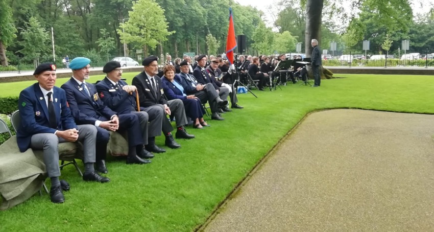 2024 05 04 afd arnhem aanwezig dodenherdening grebbeberg