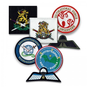 emblemen_-_scan_560112809